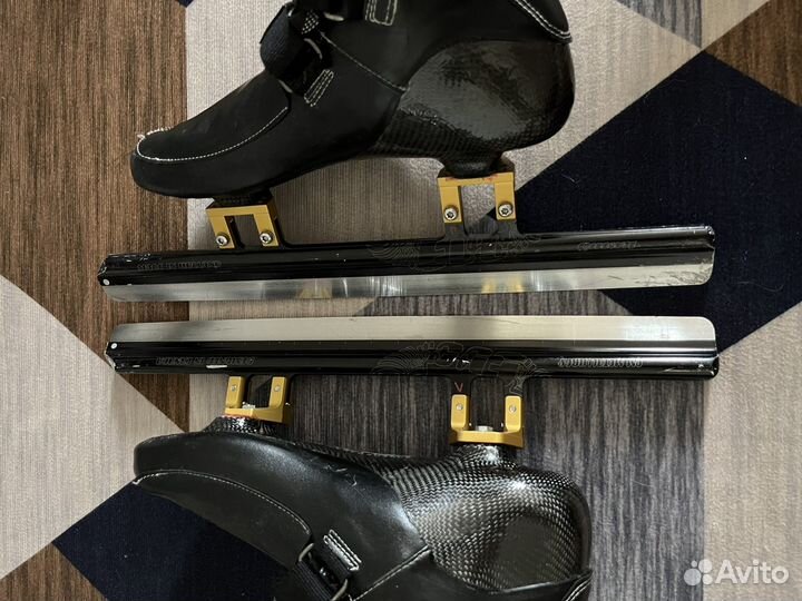 Коньки для шорт трека