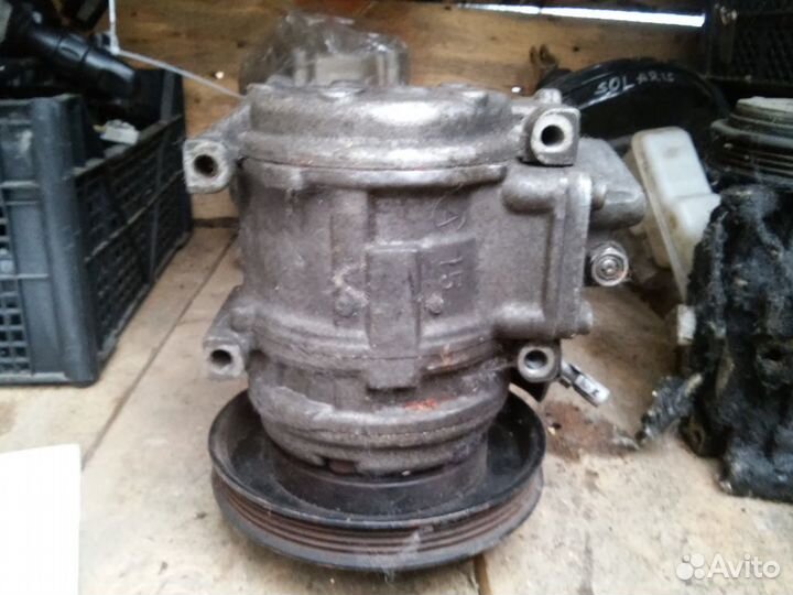 Компрессор кондиционера Toyota Corolla 100 1992 г