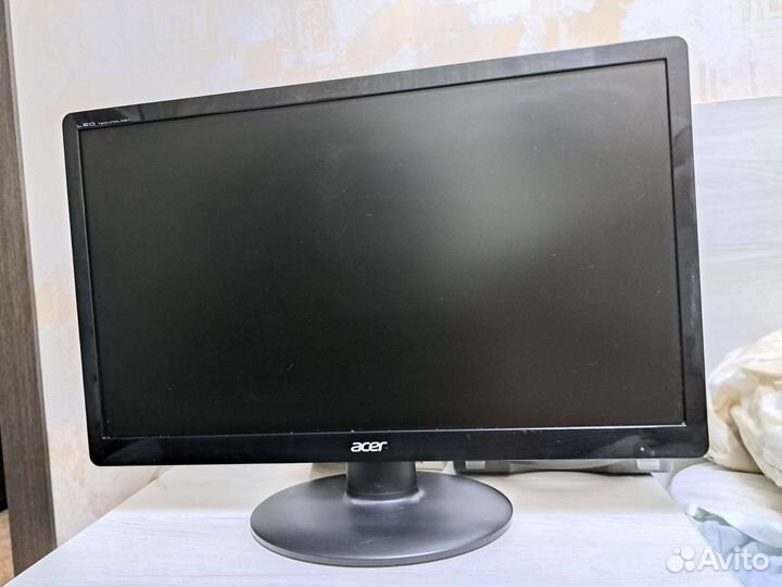 Монитор Acer S220HQL