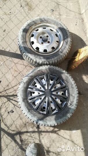 Продаю 4 диска с резиной на хендай акцент 4/100