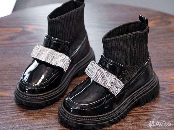 Ботинки для девочки