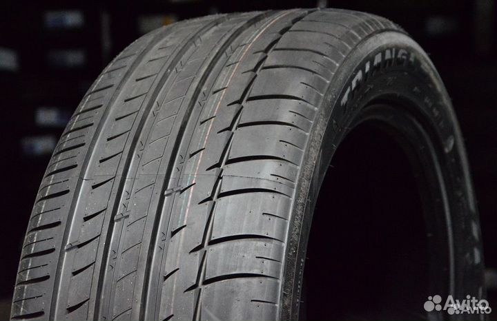Triangle Sports TH201 225/50 R18