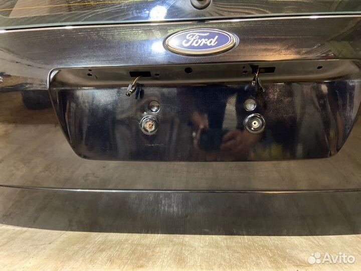 Крышка багажника Ford Focus qqdb (1.8) 2006