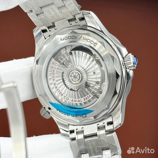 Часы omega