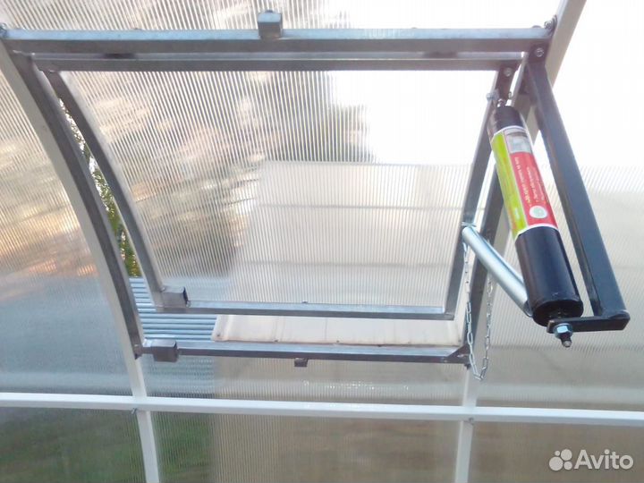 Термопривод для теплицы / Форточка для теплицы