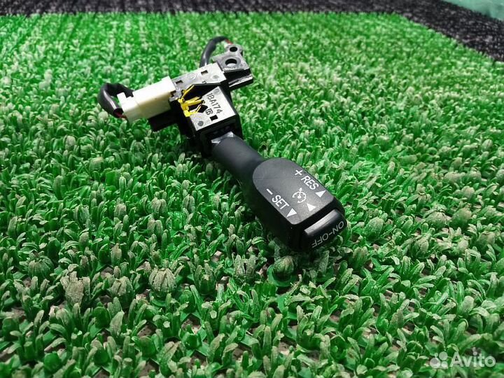 Кронштейн крепления генератора Mitsubishi L200