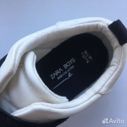 Ботинки zara (слипоны, кеды)