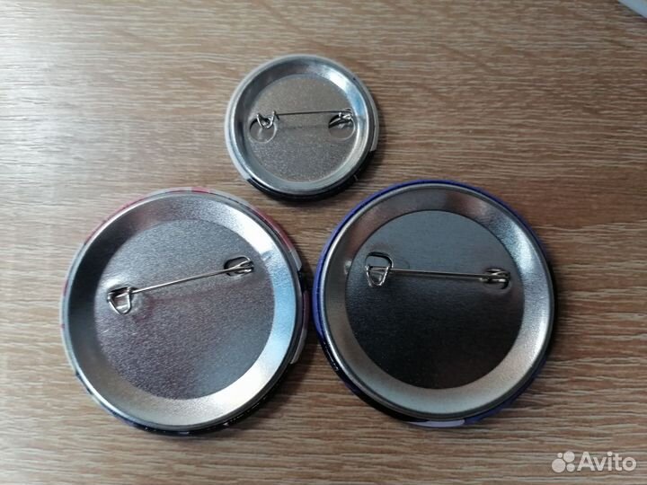 Значки с аниме