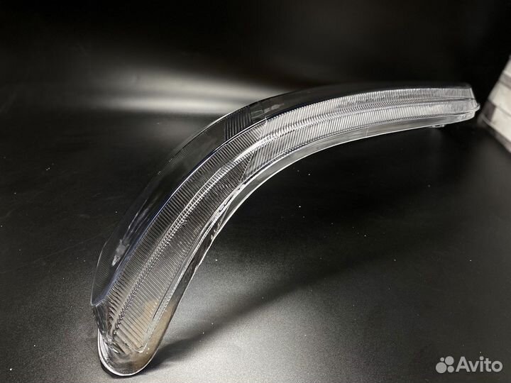 Стекло фары Mercedes Sprinter (1995-2006гг.)