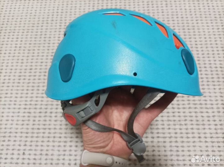 Каска Petzl скалолазная детская