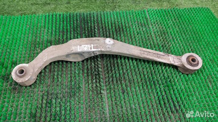 Рычаг задний поперечный верхний Nissan Qashqai J1
