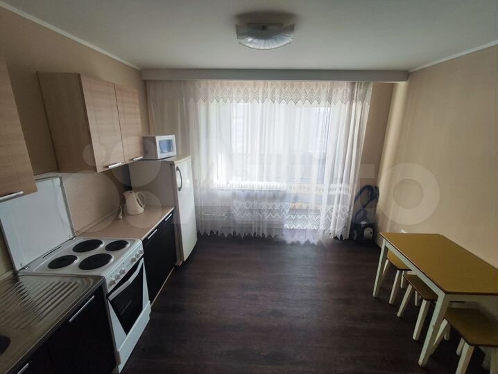 1-к. квартира, 52 м², 8/13 эт.