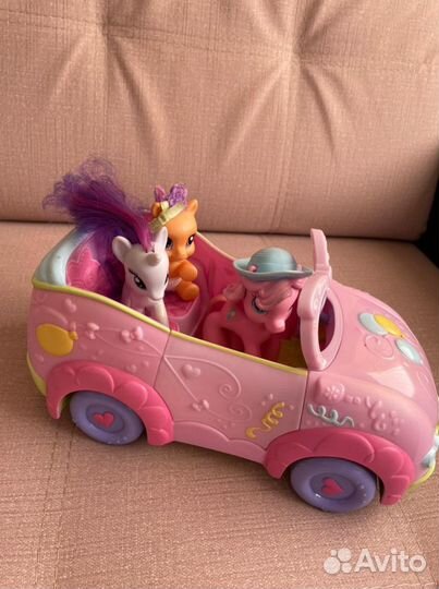 Машинка и лошадки My little pony