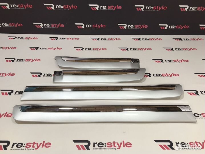 Молдинги дверей Lexus LX570 2012-2015 N610