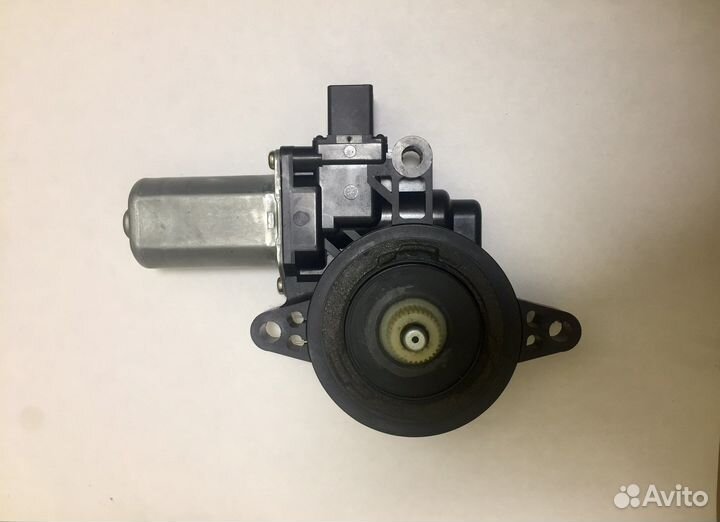 Мотор стеклоподъемника Mazda 3 BL