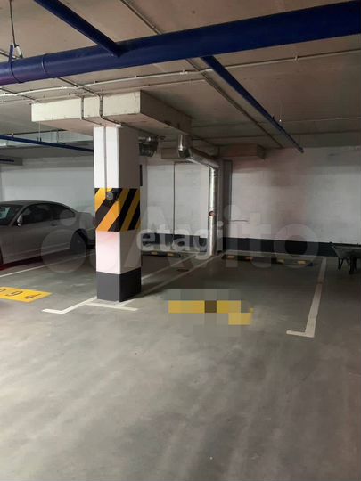 Машиноместо