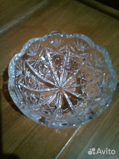 Хрустальная ваза