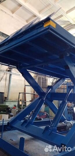 Подъемный стол грузоподъемность 3000 кг