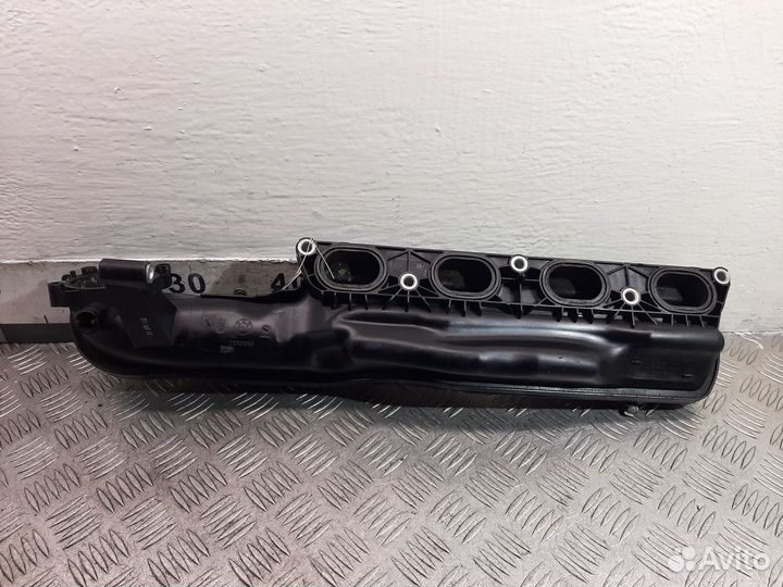 Б/У Коллектор впускной 70341441, 7585492 BMW