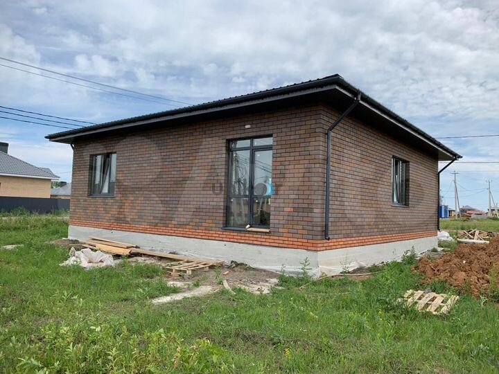 Дом 90 м² на участке 7,6 сот.