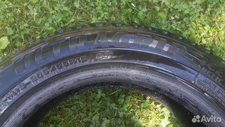 Goodyear Ultragrip Ice Arctic 205/55 R16 94T