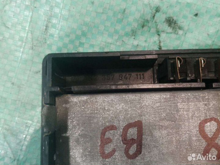 Плафон салонный Volkswagen Passat B3