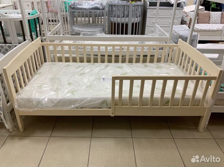 Детская/Подростковая кровать 