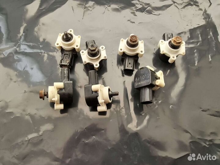 Датчик положения кузова Lexus