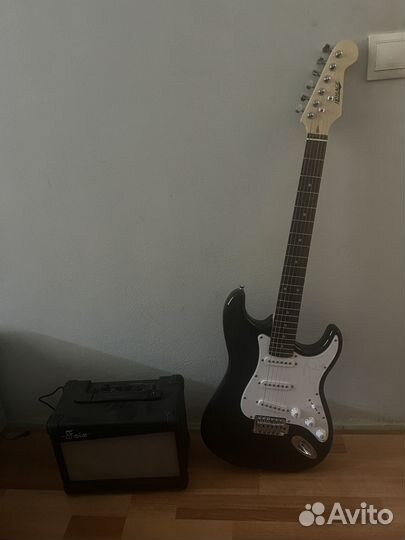 Электрогитара с комбиком