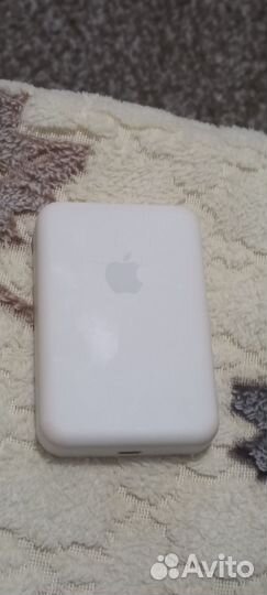 Чехол на iPhone 12