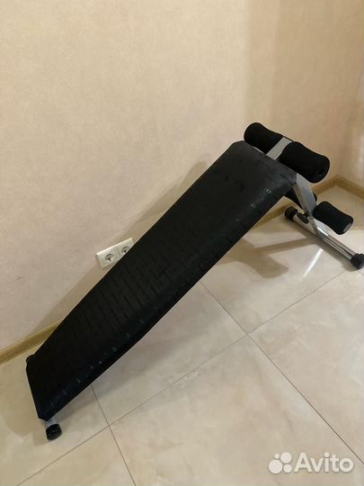 Гимнастическая скамья для пресса kettler