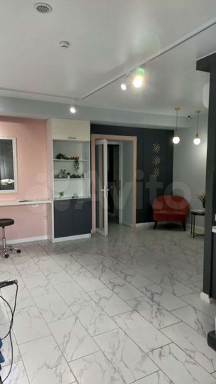 Свободного назначения, 100 м²