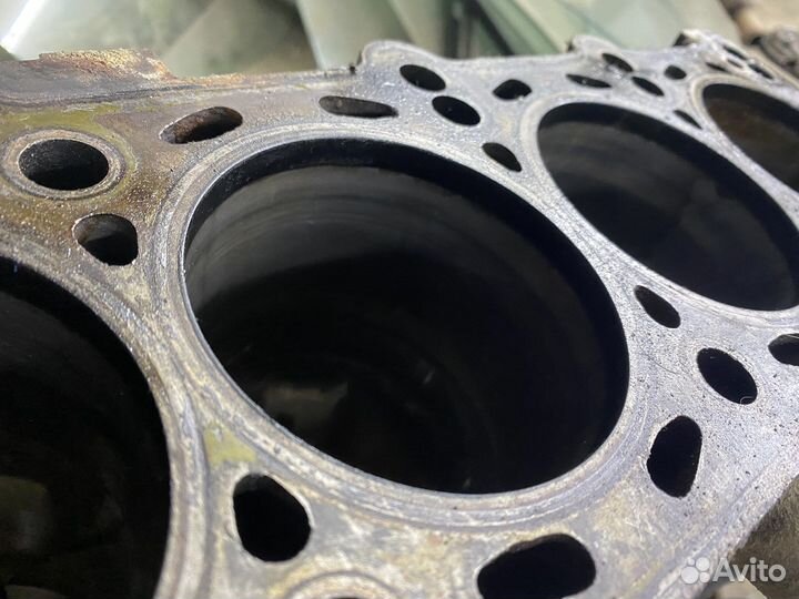 Блок цилиндров SsangYong D20DT