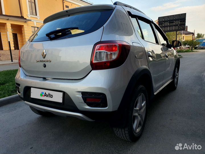 Renault Sandero Stepway 1.6 МТ, 2016, 130 000 км