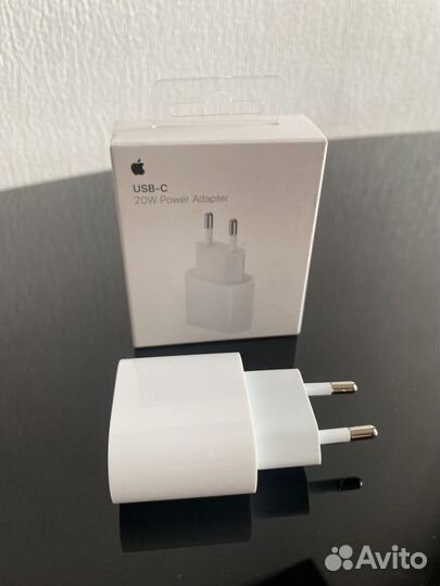 Адаптер Apple USB-C 20W новый оригинальный