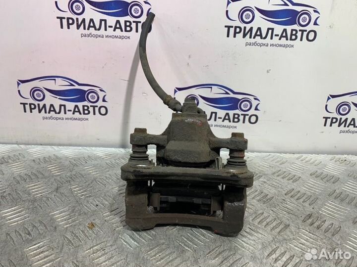 Суппорт передний правый Hyundai ix35