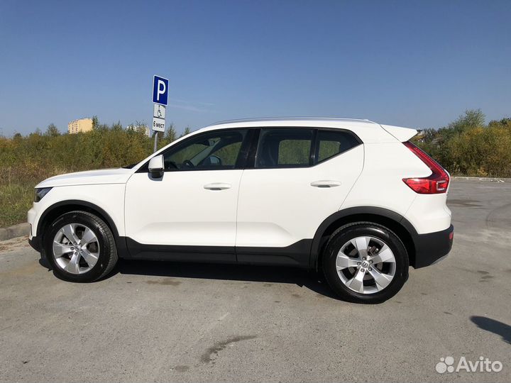 Volvo XC40 2 AT, 2019, 27 389 км