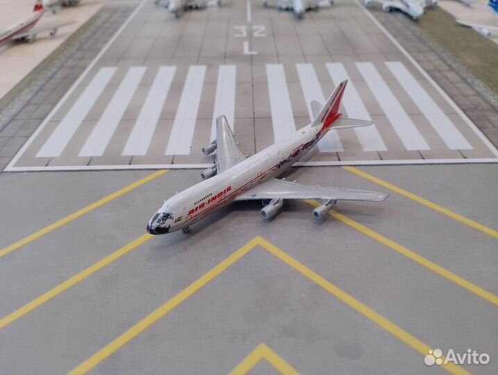 Самолёт Boeing 747 