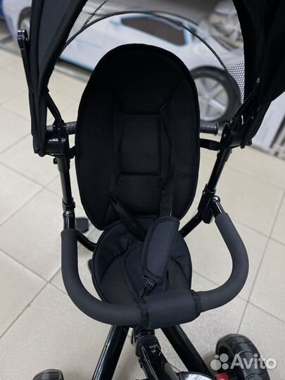 Трехколесный велосипед