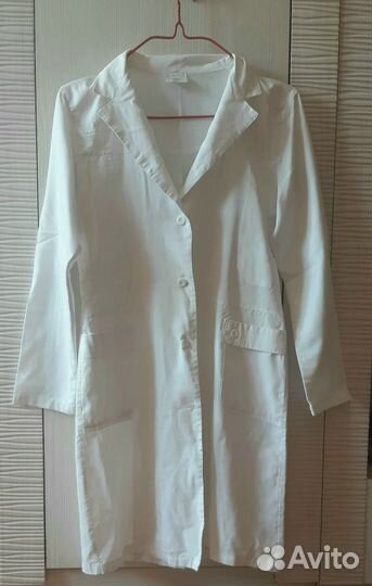 Медицинские халаты женские