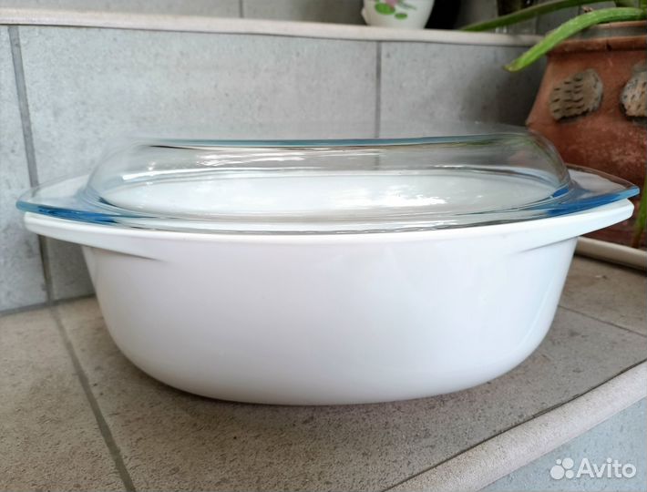 Кастрюля. Жаропрочное стекло, стеклокерамика