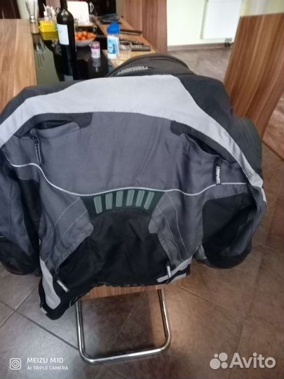 Мотокуртка