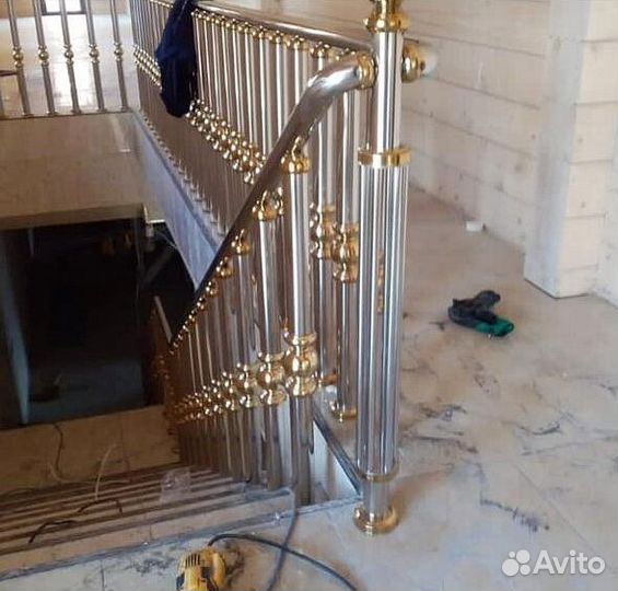 Ограждения, перила лестниц из нержавейки