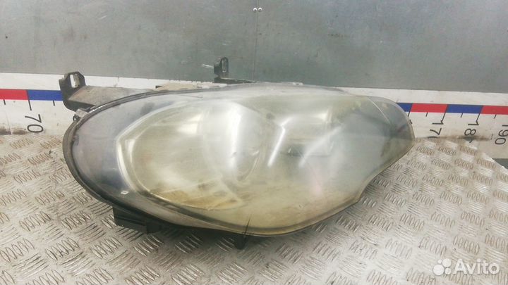 Фара BMW X5 E70 (2006-2013)