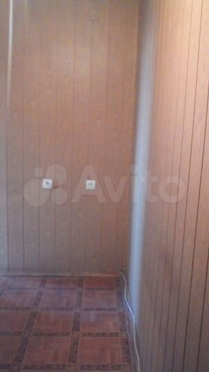 Комната 17 м² в 1-к., 2/4 эт.