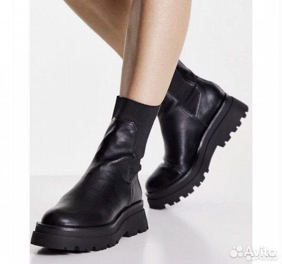 Ботинки stradivarius 39