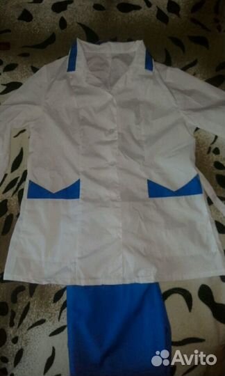 Мед.костюм 52р (новый)