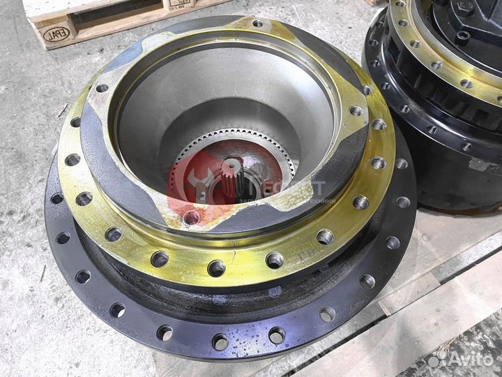 Бортовой редуктор Hitachi ZX470R-3 9263595