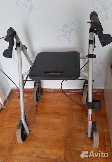 Ходунки для взрослых инвалидов бу