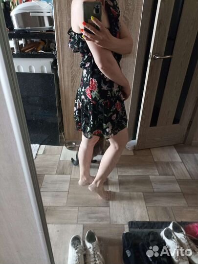 Летнее платье на одно плечо 44-46